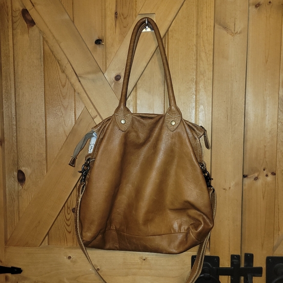 Myra Bags Button and Stitches Leather Tote Bag - Picture 3 of 15
